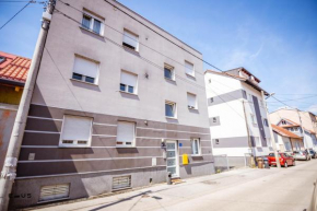 Apartments Ebus